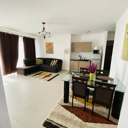 Sea Breeze By De Silva Mamaja