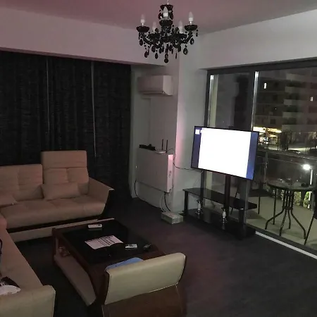 Sea Breeze By De Silva