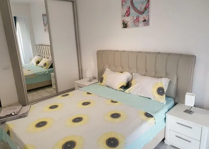 דירה Sea Breeze By De Silva מאמאיה