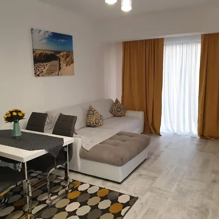 Sea Breeze Nord De Silva Apartment *