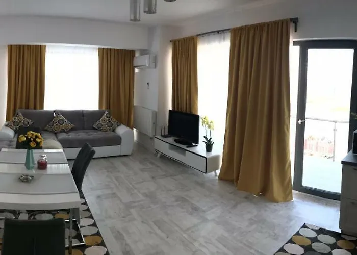 Sea Breeze By De Silva *